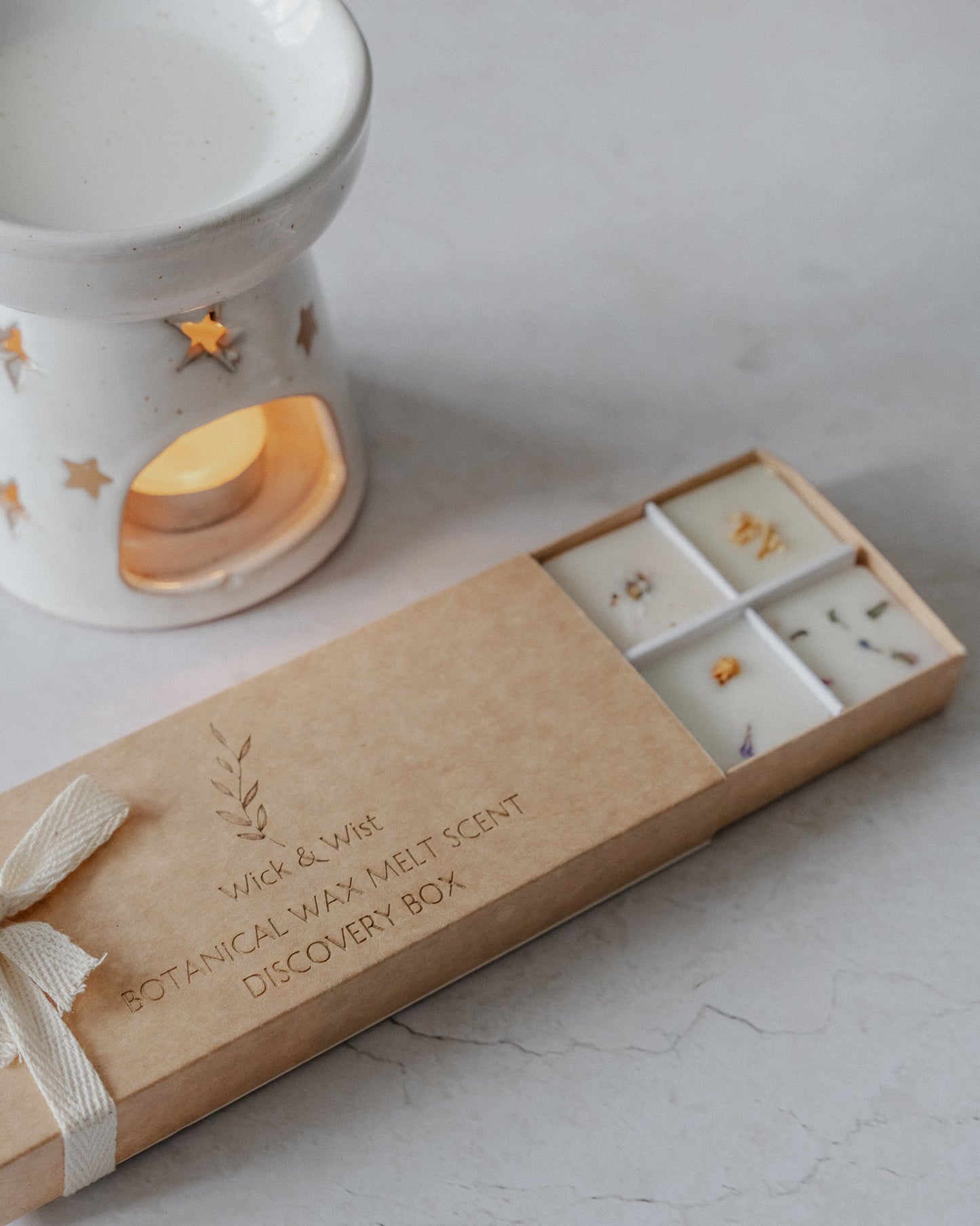 Botanical Wax Melt Scent Discovery Box - Wick & Wist