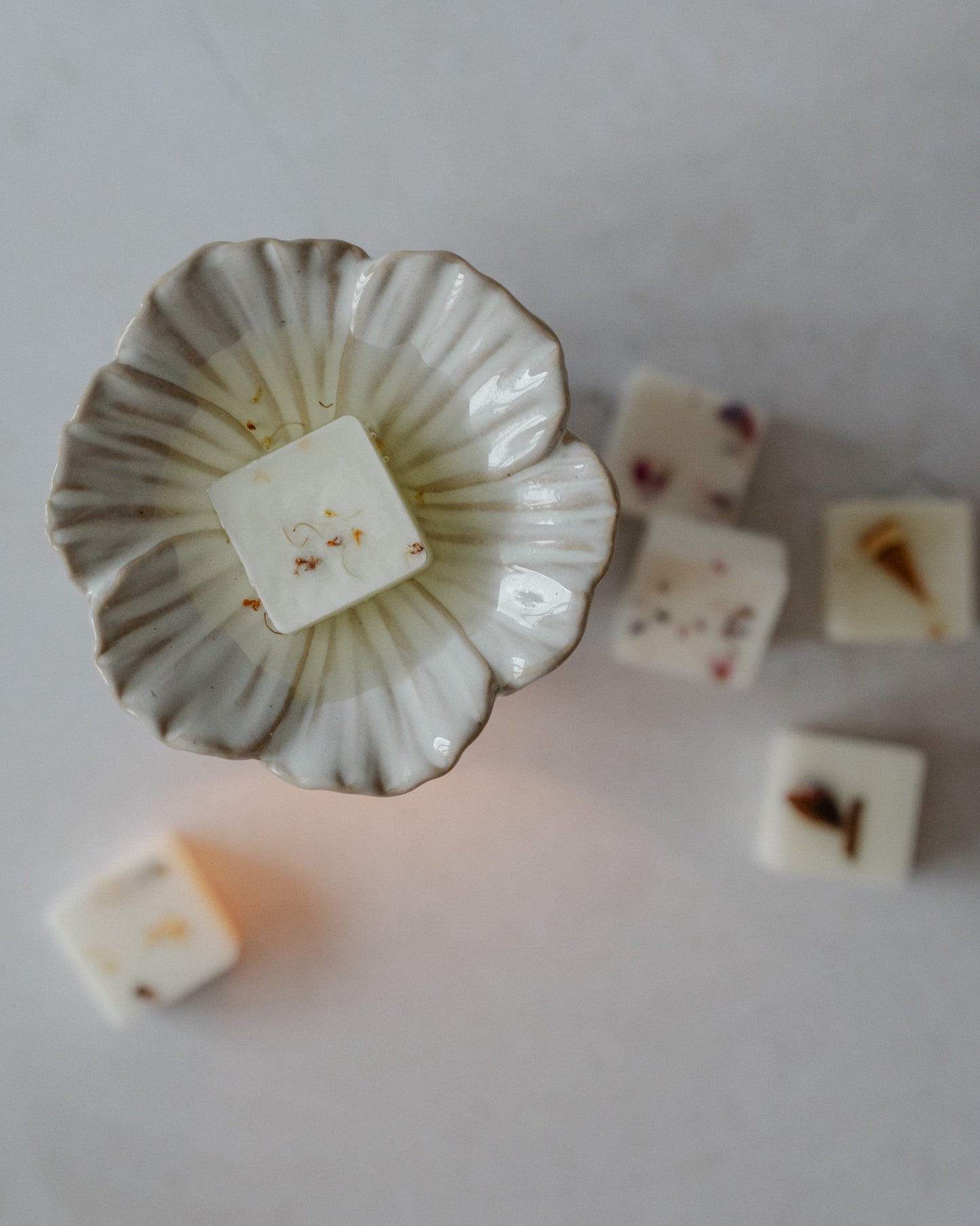 Ceramic Secret Garden Wax Melt Burner - Wick & Wist