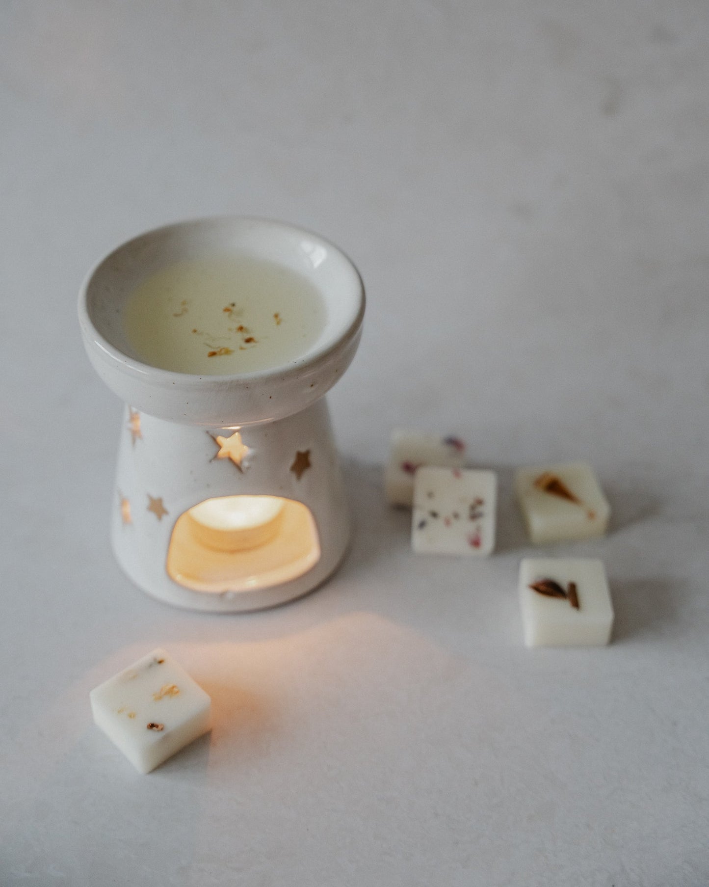 Ceramic Starry Wax Melt Burner - Wick & Wist