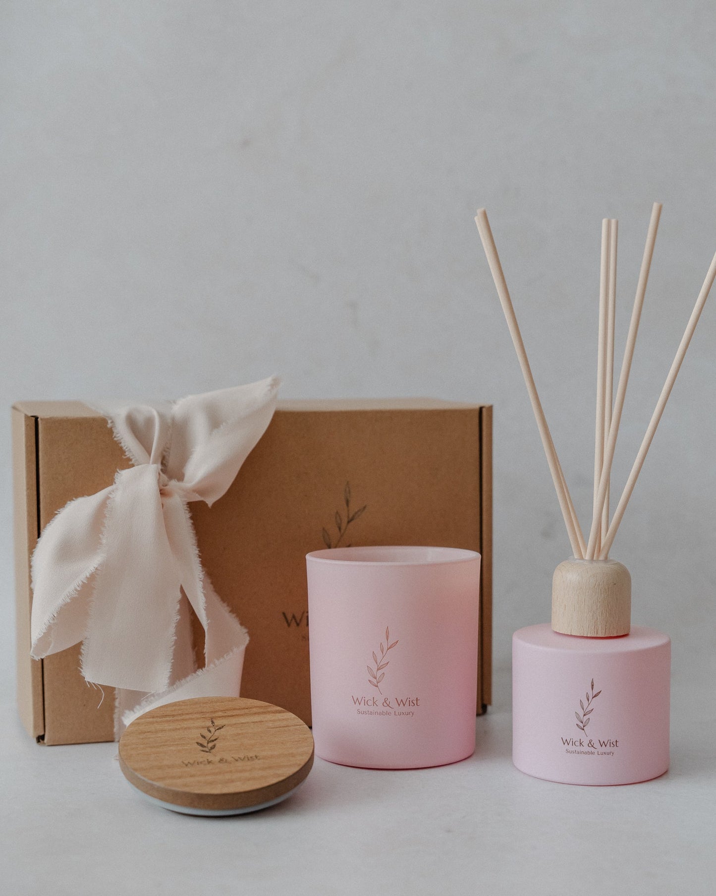 No. 01 Arabian Rose Candle & Reed Diffuser Luxury Gift Box - Wick & Wist