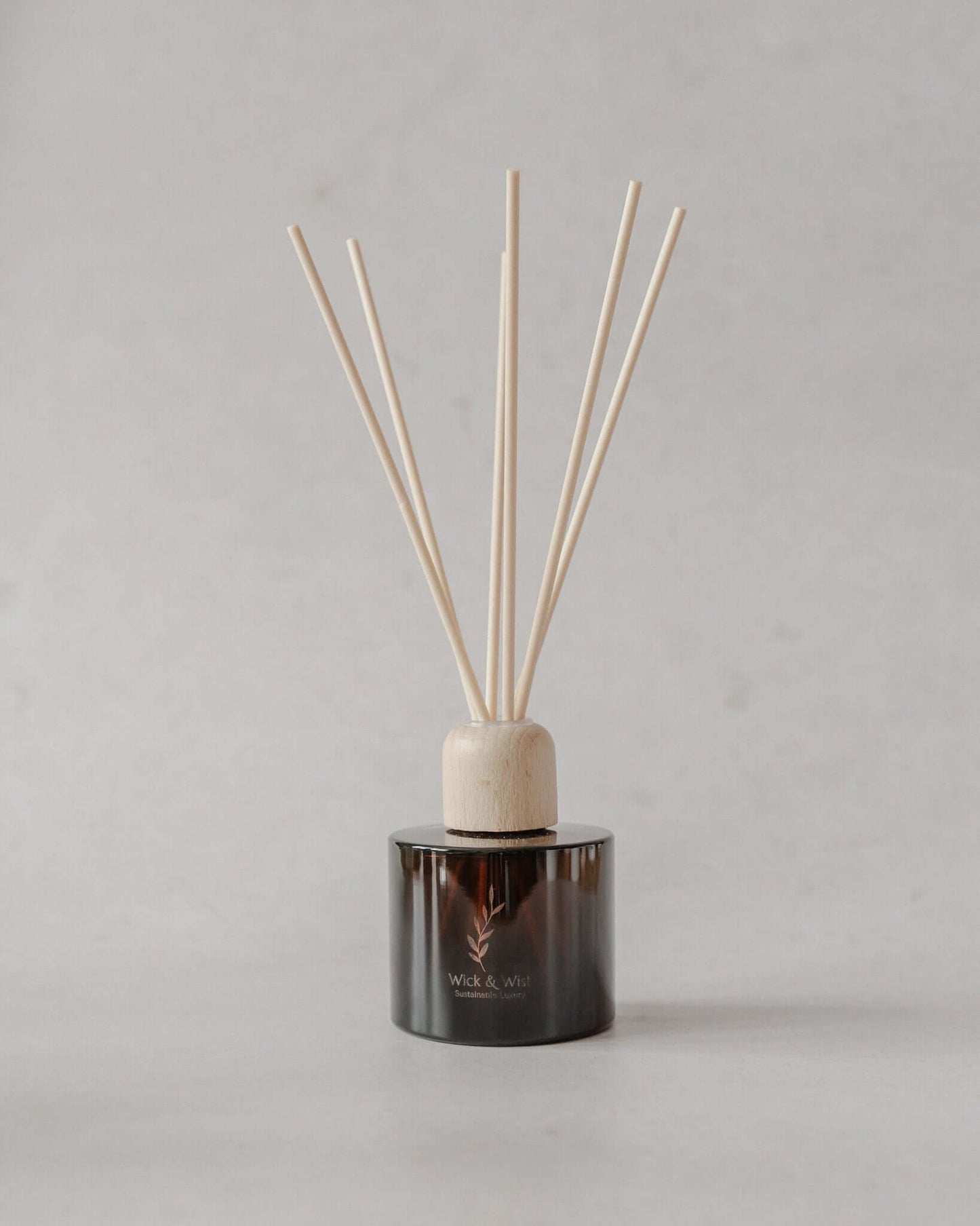 No. 13 Wild Raspberry & Peppercorn Reed Diffuser - Wick & Wist
