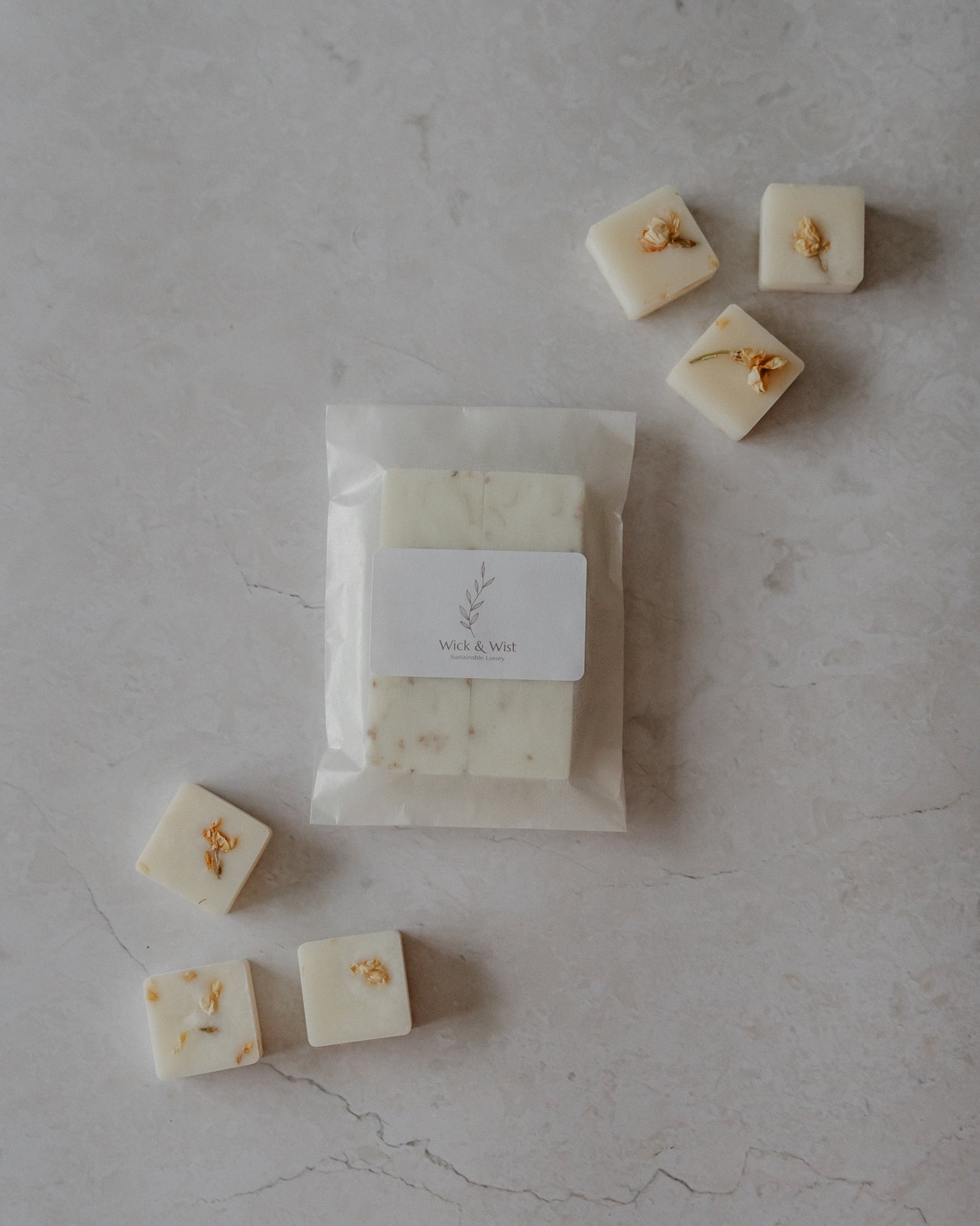 Signature Fragrance Botanical Wax Melts